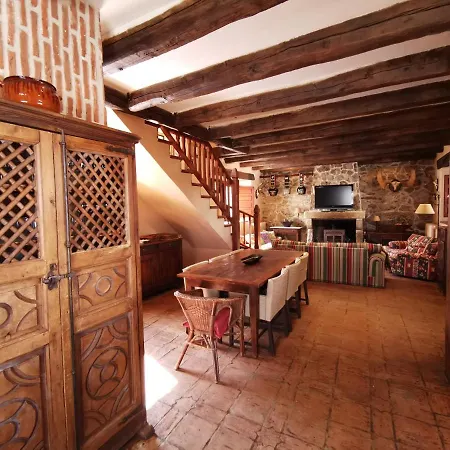 Casa Grande De La Almohalla La Almohalla