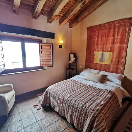Casa Grande De La Almohalla Holiday home