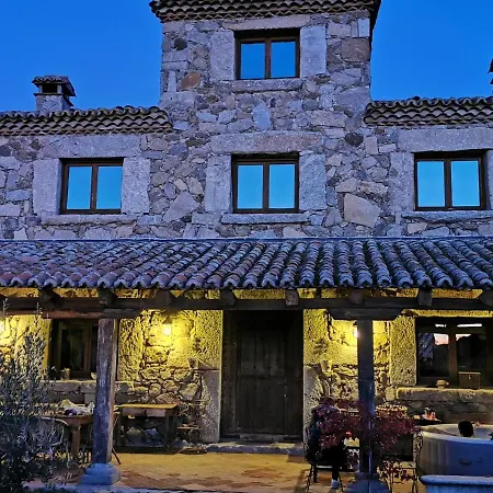 Casa Grande De La Almohalla Holiday home